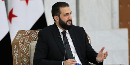 belbalady سوريا.. أحمد الشرع يثير تفاعلا بما قاله عن "أبناء منطقة الرئيس"