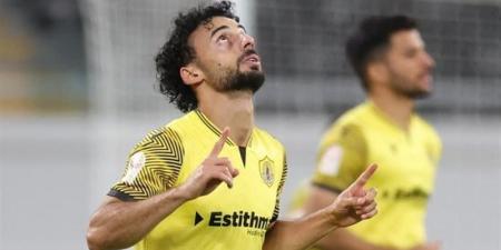 بالبلدي: موقف
      عبد
      القادر
      النهائي
      مع
      الأهلي..
      وشرط
      خرافي
      لرحيل
      “القناص”