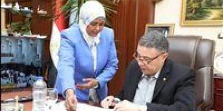 بالبلدي : محافظ
      البحر
      الأحمر
      يعتمد
      نتيجة
      الشهادة
      الإعدادية
      للفصل
      الدراسي
      الثاني