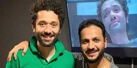 بالبلدي : مملكة
      الحرير
      يجمع
      كريم
      محمود
      عبد
      العزيز
      بالمخرج
      بيتر
      ميمى
      للمرة
      الخامسة