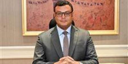 بالبلدي: وزير
      الإسكان
      يتابع
      مشروعات
      مركز
      مارينا
      العلمين
      السياحي