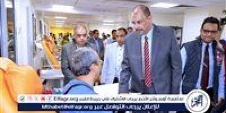 بالبلدي: محافظ
      سوهاج:يشارك
      في
      فعاليات
      اليوم
      العالمي
      للتبرع
      بالدم
      ويشيد
      بالمشاركة
      المجتمعية