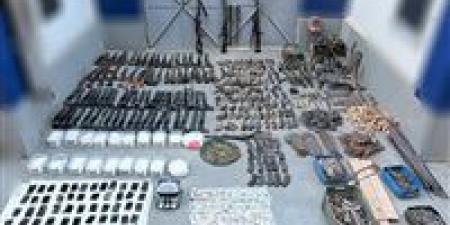 بالبلدي: مصرع
      عنصرين
      شديدى
      الخطورة
      من
      تجار
      الكيف
      والسلاح
      في
      مواجهة
      أمنية
      بأسيوط