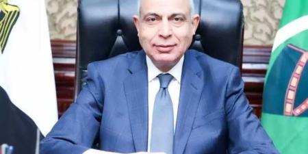 محافظ
      المنيا
      يعتمد
      تنسيق
      القبول
      بالصف
      الأول
      الثانوي