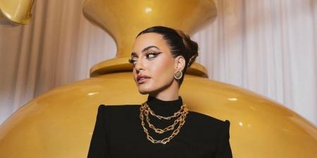 بالبلدي : كارن وازن تكشف بجرأة عن مرضها وتوجه رسالة دعم للمصابين بالبهاق