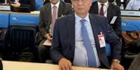 بالبلدي: وزير
      الزراعة
      يشارك
      في
      فعاليات
      الدورة
      الرابعة
      والأربعين
      لمؤتمر
      الفاو
      في
      روما