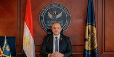 بالبلدي: رئيس
      الرقابة
      المالية
      يوجّه
      بصرف
      100
      ألف
      جنيه
      لكل
      متوفى
      بحادث
      المنوفية