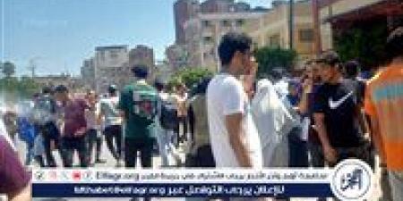 بالبلدي: 64
      ألف
      طالب
      بالثانوية
      يؤدون
      امتحان
      الإنجليزي
      بالدقهلية
      وسط
      استعدادات
      مشددة