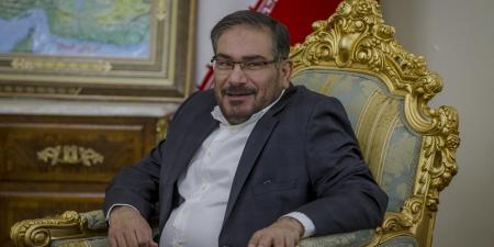 بالبلدي: "صليت وسط الأنقاض".. علي شمخاني مستشار مرشد إيران يكشف ما حدث عندما استهدفته غارة إسرائيلية