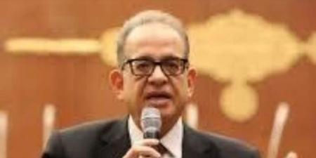 بالبلدي: خاص
      موقع
      بصراحة..
      النائب
      طارق
      عبد
      العزيز
      على
      رأس
      القائمة
      الوطنية
      لانتخابات
      الشيوخ
      بالدقهلية
      –
      القاهرة
      تايمز