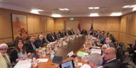 بالبلدي: وزير
      السياحة
      والآثار
      يترأس
      اجتماع
      مجلس
      إدارة
      المجلس
      الأعلى
      للآثار