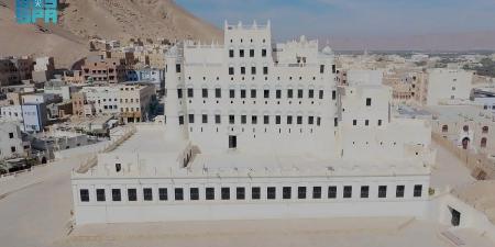 بالبلدي: البرنامج
      السعودي
      لتنمية
      وإعمار
      اليمن
      يعيد
      الحياة
      لقصر
      سيئون
      التاريخي
      في
      حضرموت
      –
      القاهرة
      تايمز