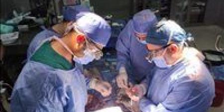 بالبلدي : جراحة
      دقيقة
      لاستئصال
      ورم
      بالقولون
      بالمنظار
      الجراحي
      بمستشفى
      جامعة
      قناة
      السويس