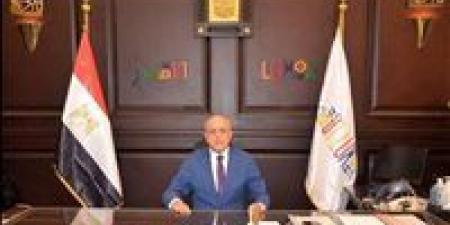 بالبلدي : محافظ
      الأقصر
      يعتمد
      تنسيق
      القبول
      بمدارس
      الثانوي
      العام
      والمدارس
      الفنية
      2025