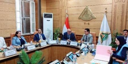 بالبلدي: مجلس
      جامعة
      بنها
      يعلن
      أسماء
      الفائزين
      بجوائز
      الجامعة