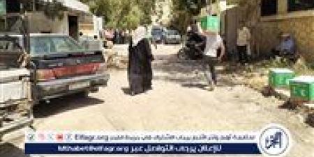 بالبلدي: مركز
      الملك
      سلمان
      للإغاثة
      يوزّع
      6000
      كرتون
      تمر
      في
      محافظة
      عدن