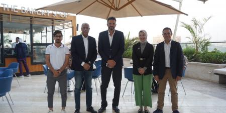 بالبلدي: جمال
      علام:
      مستشفى
      الناس
      تقدم
      أرقي
      الخدمات
      الطبية
      بأحدث
      الأجهزة
      ويجب
      التكاتف
      لدعمها
      –
      القاهرة
      تايمز