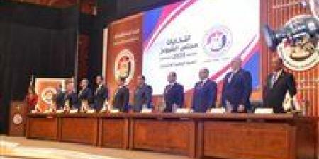 بالبلدي: «المصري
      الديمقراطي»
      يعترض
      على
      تعديلات
      قانون
      الإيجار
      القديم..
      أحدث
      أخبار
      الأحزاب