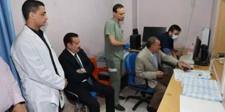 محافظ
      المنوفية
      يطمئن
      على
      الحالة
      الصحية
      لمصابي
      حادث
      الإقليمي
      بمستشفى
      الجراحات
      المتخصصة