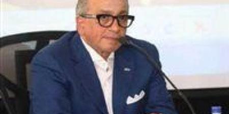 بالبلدي : عمرو
      الجنايني
      يعلن
      رحيله
      عن
      الزمالك