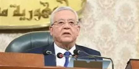 محمد
      عبد
      الغني
      يشكك
      في
      قدرة
      الحكومة
      على
      توفير
      سكن
      بديل..
      ويطالب
      بتدخل
      رئاسي
      بشأن
      الإيجار
      القديم
