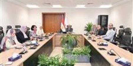 بالبلدي: وزير
      الري
      يتابع
      إجراءات
      تطوير
      وتحديث
      الخطة
      القومية
      للموارد
      المائية
      لعام
      ٢٠٥٠