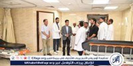 بالبلدي: نائب
      محافظ
      مطروح
      يتفقد
      مشروعات
      خدمية
      وتنموية
      بمدينة
      براني