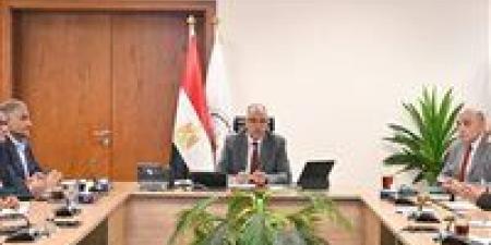 بالبلدي: وزير
      الري
      يتابع
      دراسات
      برنامج
      JCAR
      للتعاون
      البحثي
      بين
      مصر
      وهولندا