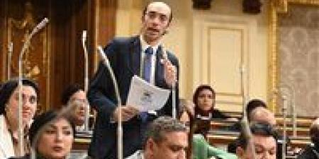 بالبلدي: النائب
      محمد
      عبد
      العزيز:
      «البكالوريا»
      أمر
      إيجابى
      تساعد
      الأسر
      على
      التخلص
      من
      النظام
      الواحد