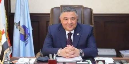 بالبلدي: محافظ
      البحر
      الأحمر:
      متابعة
      حازمة
      لطلبات
      التصالح
      وتقنين
      الأراضي
      وتخصيص
      1.4
      مليار
      جنيه
      للمشروعات
      الجديدة