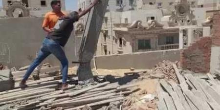 حملات
      كبرى
      لمواجهة
      المخالفات
      والظواهر
      السلبية
      بالشيخ
      زايد
