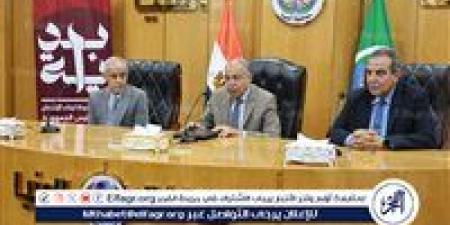 بالبلدي: محافظ
      المنيا
      يشهد
      توقيع
      بروتوكول
      تعاون
      مع
      “إعمار”
      لتأهيل
      500
      منزل