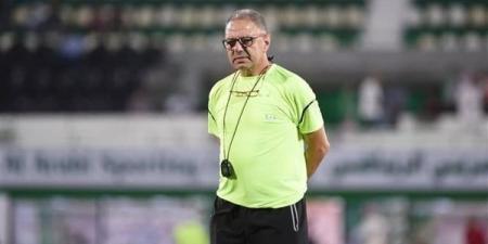 بالبلدي : طلعت
      يوسف
      يعتزل
      التدريب
      بشكل
      نهائي