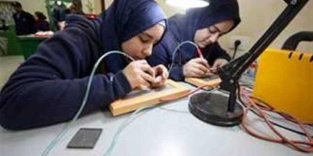 بالبلدي: تنسيق
      مدرسة
      الذهب
      والمجوهرات
      إيجيبت
      جولد
      2025
      والمصاريف
      السنوية