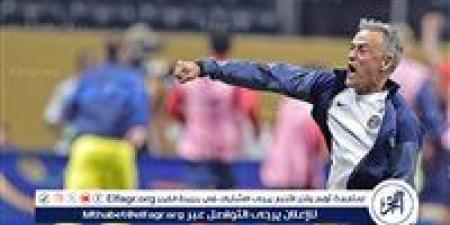 بالبلدي: إنريكي
      يعلن
      تشكيل
      باريس
      سان
      جيرمان
      لمواجهة
      ريال
      مدريد
      في
      كأس
      العالم
      للأندية