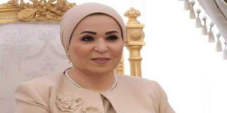 بالبلدي : السيدة
      انتصار
      السيسى
      تتواصل
      هاتفيًا
      مع
      والدة
      البطل
      نور
      امتياز
      كامل
