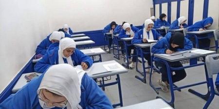 بالبلدي : تنسيق
      مدارس
      WE
      وتوشيبا
      العربي
      2025..
      الحد
      الأدنى
      للقبول
      والمصاريف
