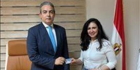 بالبلدي: اعتماد
      لجان
      قيد
      وتصاريح
      جديدة
      بنقابة
      الإعلاميين