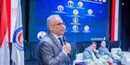 بالبلدي: رئيس
جامعة
طنطا
يفتتح
مؤتمر
الأطباء
المقيمين
بمستشفيات
جامعة
طنطا
نحو
مستقبل
أفضل