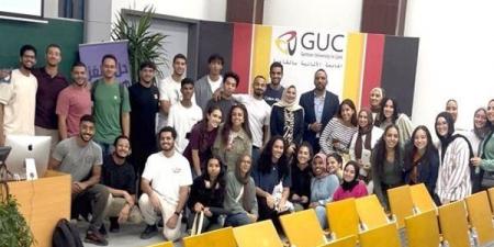 بالبلدي: تعاون
بين
الجامعة
الألمانية
بالقاهرة
والبورصة
المصرية
في
تنفيذ
برنامج
تدريبي
متخصص
لطلاب
تكنولوجيا
الإدارة