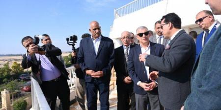 بالبلدي: وزير
الشباب
والرياضة
ومحافظ
الإسماعيلية
يتابعان
أعمال
مركز
الابتكار
الشبابي
والتعلم