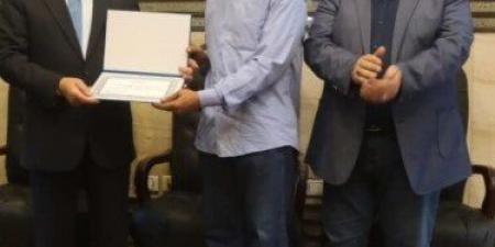 بالبلدي : وزير
النقل
يكرم
العاملين
المتميزين
بهيئة
السكك
الحديدية