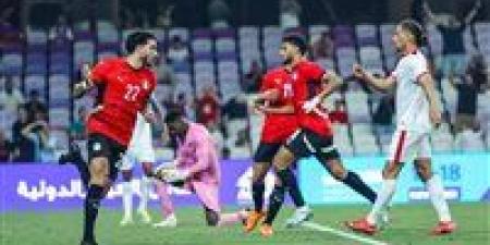 بالبلدي: منتخب
      مصر
      يحصل
      على
      برونزية
      بطولة
      العين
      بعد
      ذبح
      الرأس
      الأخضر