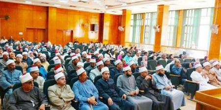 بالبلدي : «
      نحو
      ثقافة
      انتخابية
      واعية..
      شباب
      يشارك
      من
      أجل
      المستقبل»
      ندوة
      لمجمع
      إعلام
      القليوبية