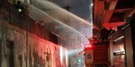 بالبلدي : لم
      يمتد
      للمبنى..
      حريق
      يلتهم
      كانتين
      مدرسة
      بمطاي
      في
      المنيا