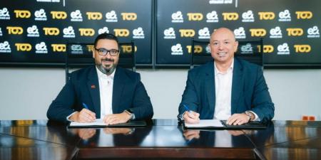 بالبلدي : شراكة
      استراتيجية
      بين
      «إي
      آند
      مصر»
      ومنصة
      TOD
      لتقديم
      محتواها
      الرياضي
      الحصري
      لجميع
      عملاء
      اميرالد
      وحكاية