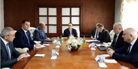 رئيس
الوزراء
يلتقي
المدير
العام
للمؤسسة
الحكومية
الروسية
للطاقة
النووية
“روساتوم”