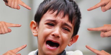 بالبلدي: التنمر
وآثاره
النفسية
على
الأطفال..
يسبب
القلق
والخوف
المستمر