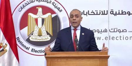 المستشار
أحمد
بنداري:
إحنا
مبنخفش..
وبيان
الرئيس
السيسي
أكد
استقلالية
الوطنية
للانتخابات