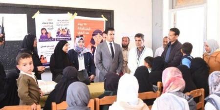 بالبلدي : انطلاق
      "مطروح
      الخير":
      نائب
      المحافظ
      يتفقد
      قافلة
      الخدمات
      الشاملة
      بقرية
      علوش